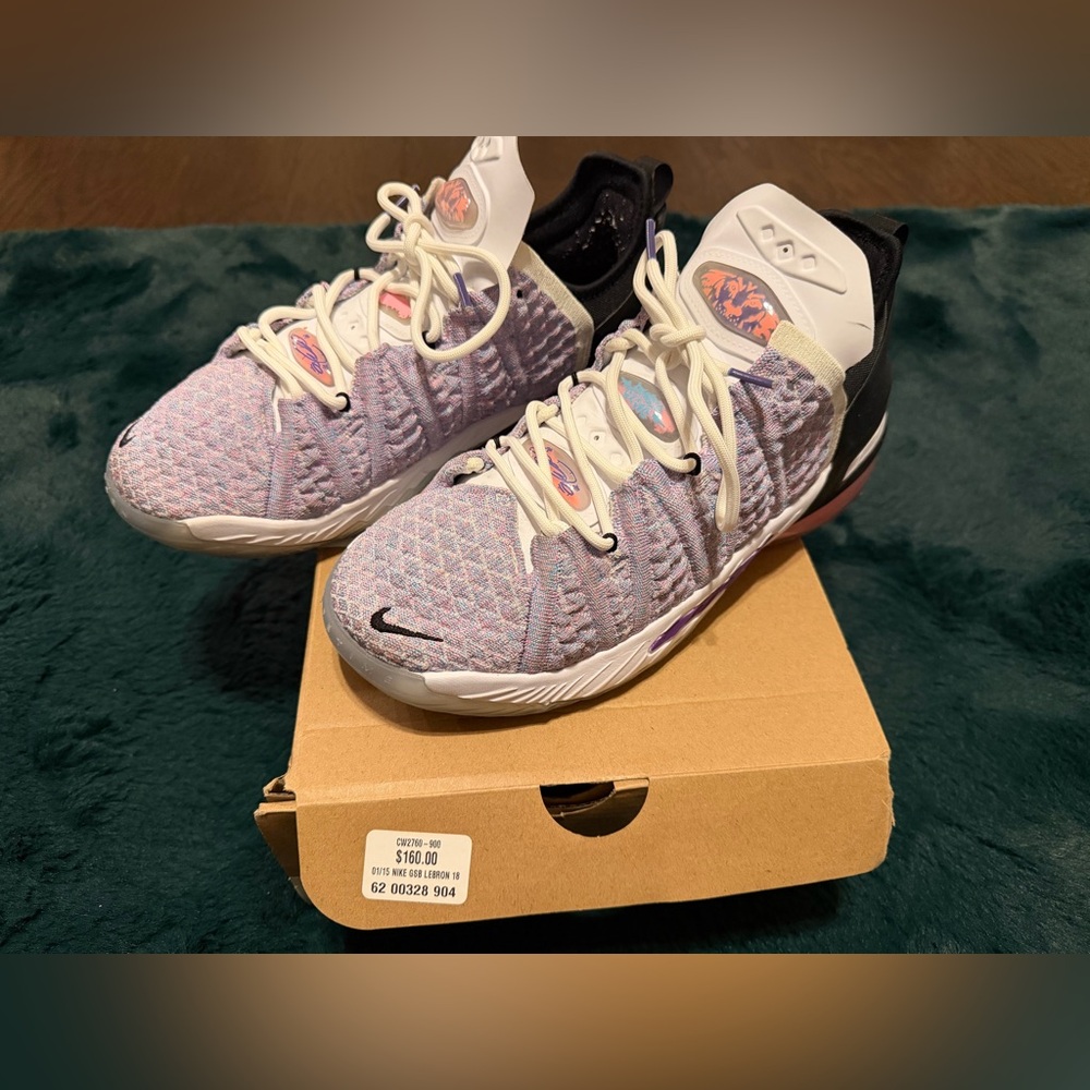 🎁LebronXVII (GS) Nike Multicolor Knit Lavender, Pink & White Accents